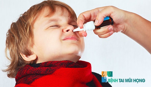 Thuốc làm khô niêm mạc mũi, giúp làm se niêm mạc mũi và hạn chế tình trạng xuất tiết
