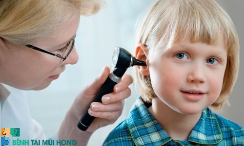 Chẩn đoán viêm tai ngoài như thế nào