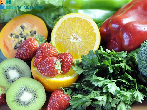 Nước ép từ các loại hoa quả tươi sẽ giúp tăng sức đề kháng cho cơ thể