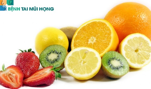 Người bị viêm xoang não nên ăn nhiều qua quả giàu vitamin C