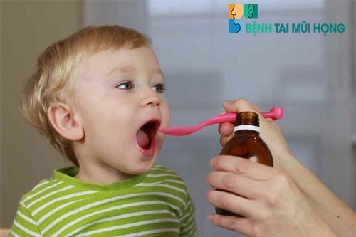 Thuốc dùng cho trẻ em có thể ở dạng siro hay dạng thuốc nước.