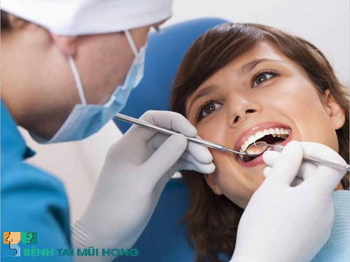 Thăm khám răng miệng thường xuyên để phòng các biến chứng của bệnh viêm xoang mũi