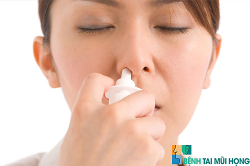 Thuốc điều trị viêm xoang hàm dạng xịt trị nghẹt mũi