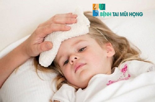 Một số bệnh lý về mũi họng khiến cho trẻ bị ho và nghẹt mũi